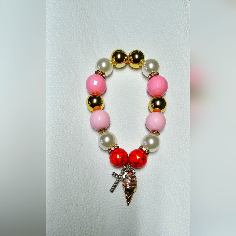 Ladies Charm bracelet